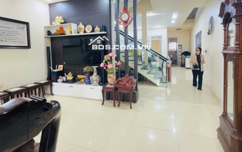 Bán Nhà Mặt Đường 213m²  Trung Tâm Kiến An – Trần Thành Ngọ, Hải Phòng – Vừa Ở Vừa Cho Thuê, Dòng Tiền Ổn Định